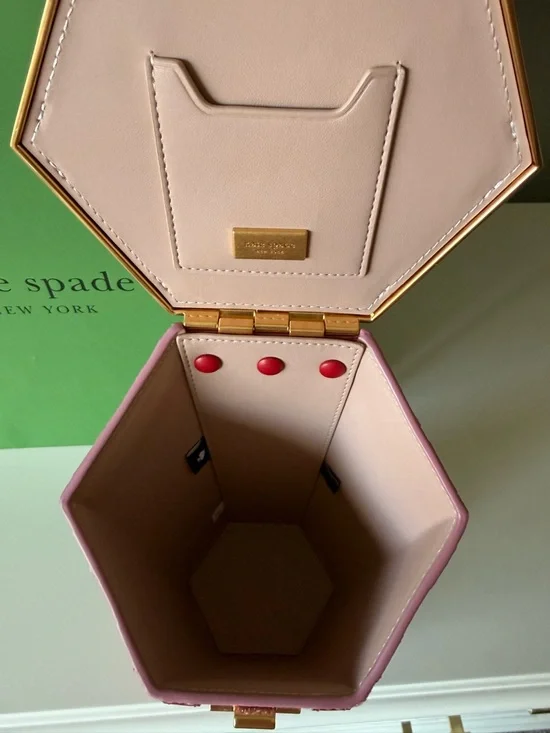 Kate Spade “What’s Popping” 3D Popcorn Bag - Picture 7 of 11